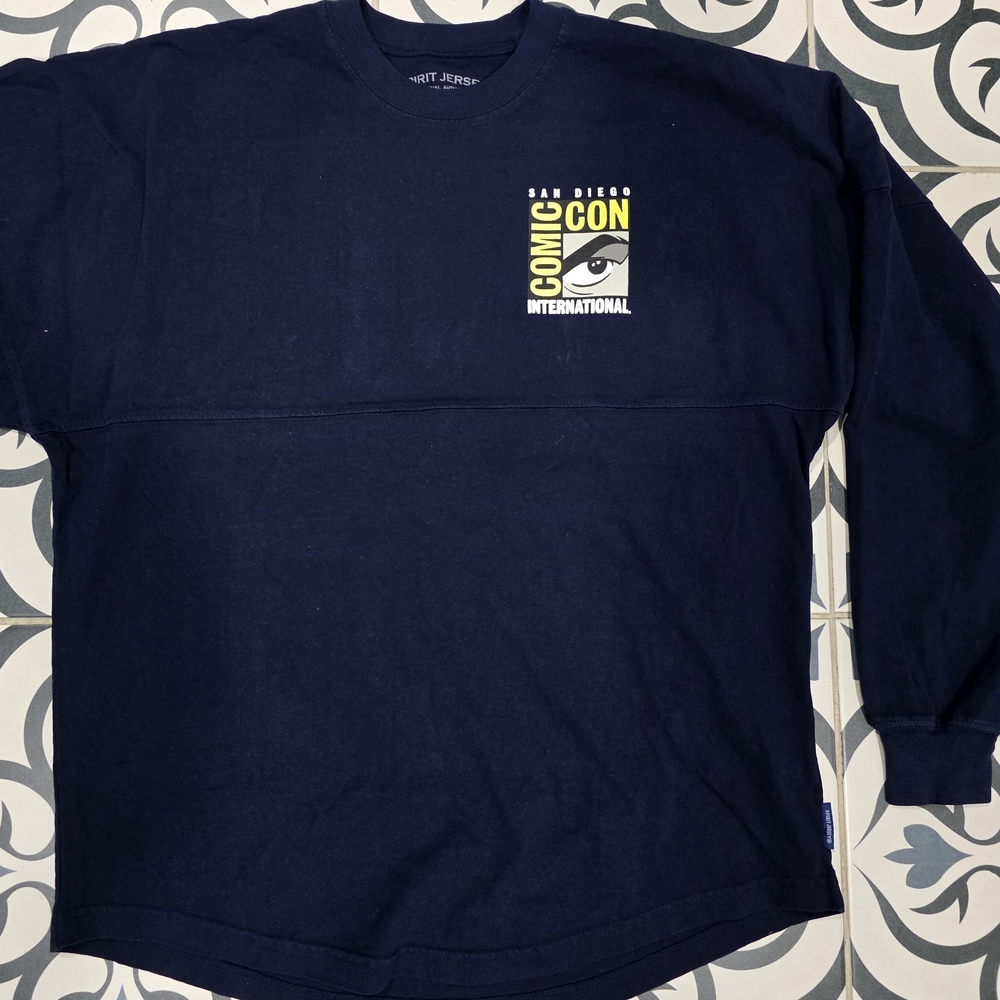 Spirit Jersey Size Small [oversized) San Diegp Comic-Con International